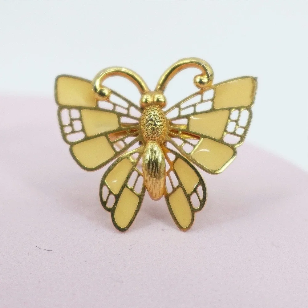 Vintage Butterfly Jewelry Lot Brooches and Pendant Two Tone Fairy Garden Spring‎